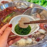 特色羊肉 选用的是内蒙5～6月的羔羊肉，食材很新鲜