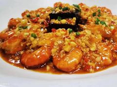 -艳阳天·非遗楚菜(武汉客厅店)