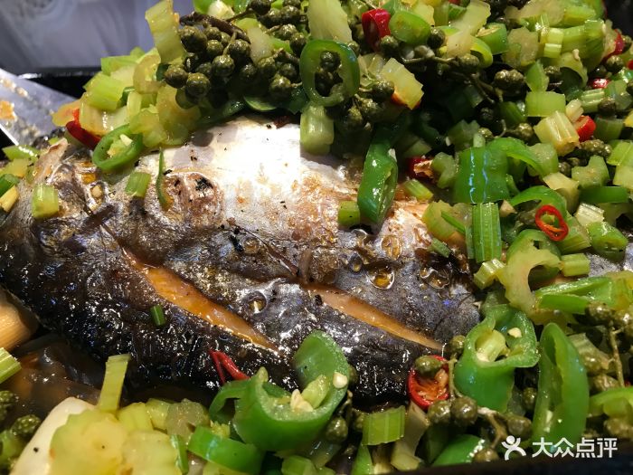 烤思来(浑江二店)招牌芒果鱼图片