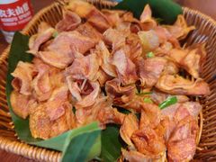 -老滇山寨•云南特色菜•地方菜•民族风情歌舞表演(金碧店)