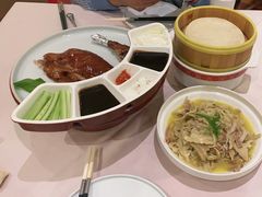 -大鸭梨烤鸭店(朝阳路店)