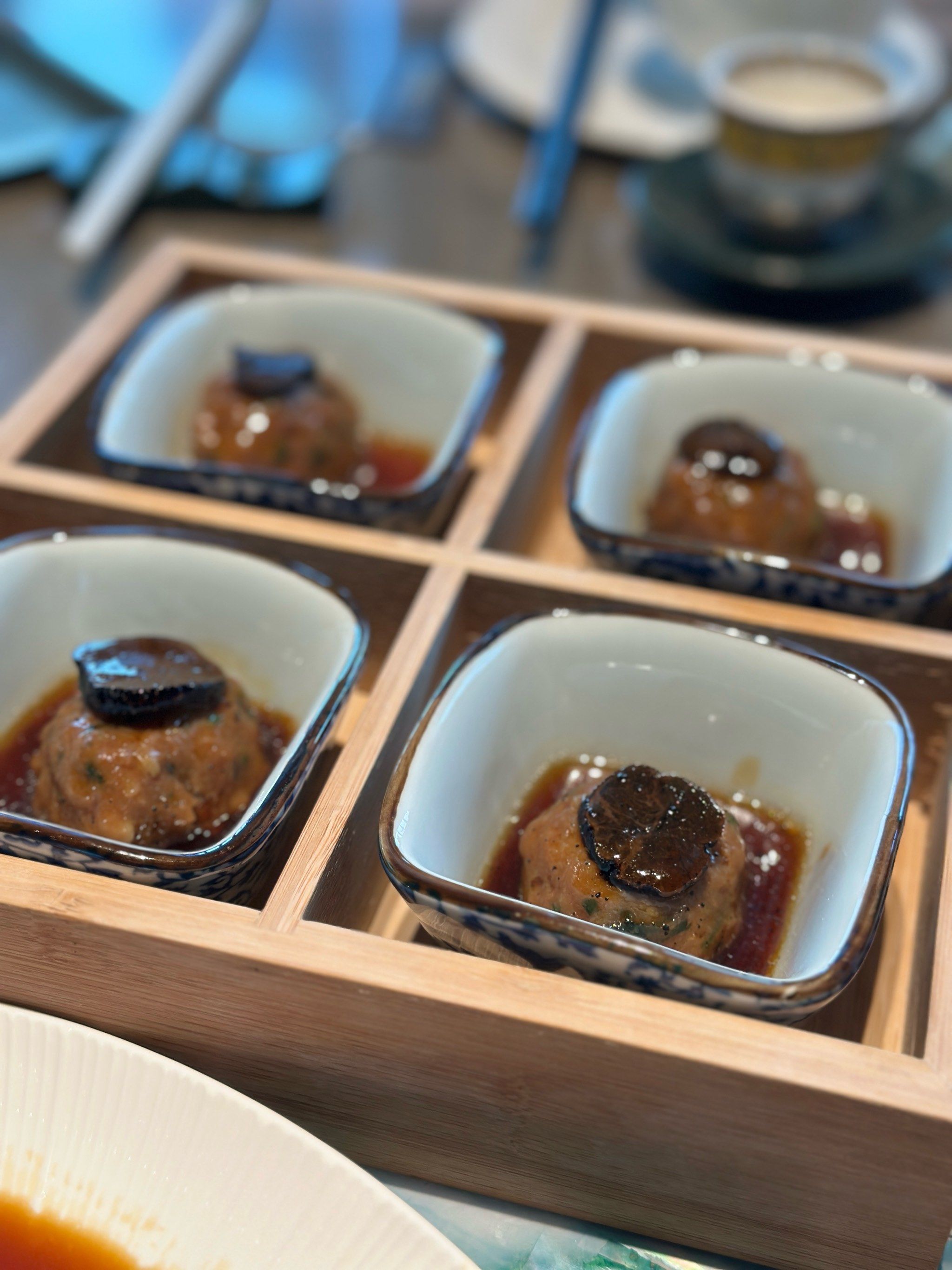 南海渔村江景八号已为您备好一席精致的早茶