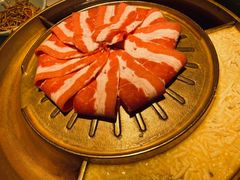 -猪啊牛呀羊啊铜盘烤肉(正大广场店)