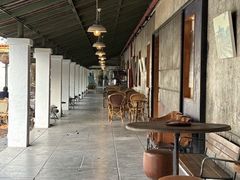 -喜洲吧·江畔老船厂·庭院餐厅(喜临院店)