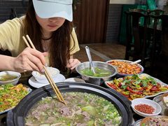 -乐山食古香跷脚牛肉