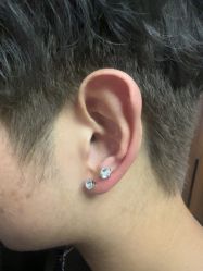 -鳌首刺青纹身 穿孔饰品店