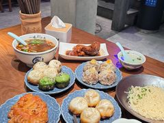 -鑫震源·苏式大虾生煎(山塘街店)