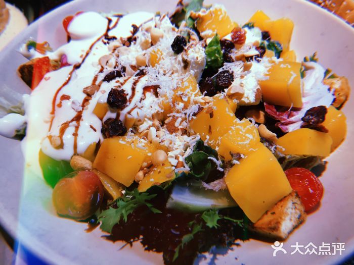 机器人火炉披萨(爱琴海店)芒果丽高达奶酪沙拉图片