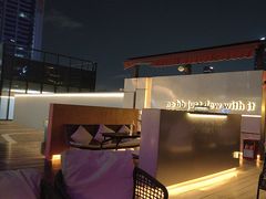 -DEW Lounge(深圳湾店)