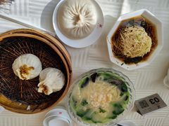 蟹黄汤包-怡园饭店-餐厅(四望亭店)