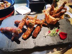 肉包芦笋-铜锣湾·有麝自然香(重庆新天地店)