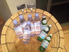 -星巴克(广州淘金路店)