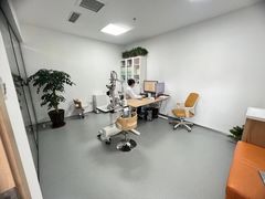 -大连何氏眼科医院