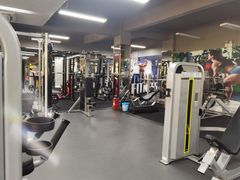 -耀恒健身(南浦地铁店)