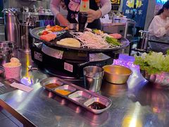 -豚豚家돈돈가韩国锅盖烤肉(新北万达店)