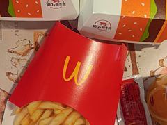 -麦当劳(保利若比邻店)
