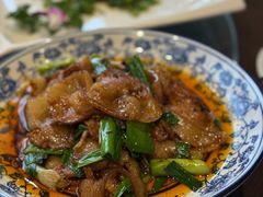 蒜苗回锅肉-芙蓉凰花园酒楼