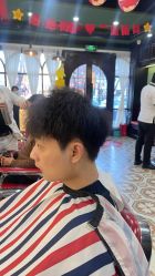 -豪帅男士理容馆