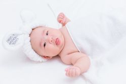 -小熊维尼高端儿童摄影(南山信和店)