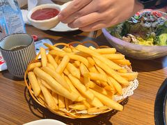 -炼火烤肉店
