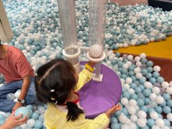 -奈尔宝·儿童乐园·亲子餐厅(鄞州万达店)