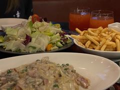 -WOLFGANG PUCK KITCHEN & BAR(迪士尼小镇店)