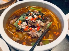 -御花园酒店(希尔顿店)