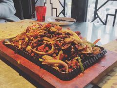 -吞鱼兽麻辣烤鱼(万达店)