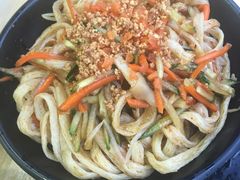 麻辣牛筋面-小竖点徽派卷面皮(洪都店)