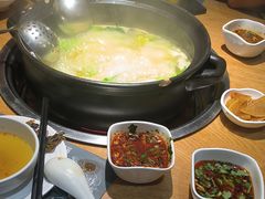 -一朵菌·野生菌探索家火锅(南亚店)