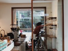 -Line 咖啡(石厦花园店)