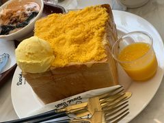咸蛋黄吐司-丹礼糖甜品