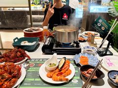 -金马门国际美食百汇(珞喻路店)