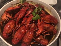 -龙巢盱眙龙虾·牛蛙·烧烤宵夜(八卦岭店)