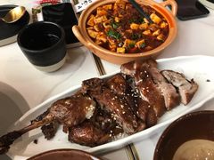 乐山甜皮鸭-乔阿马·江南味·驴肉香(龙湖华泾天街店)