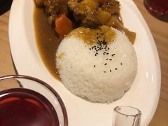 咖喱鸡肉饭-清真·艾美可餐厅(大悦汇店)