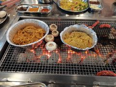 -马路牙子烧烤音乐酒馆(望京店)