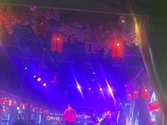 -喜鹊音乐酒馆(西街店)