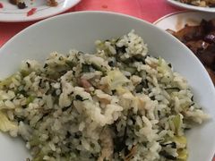 -南汇老顾农家乐采摘大团水蜜桃采摘店