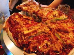 -Hooley's活利仕西餐厅(珠江新城店)