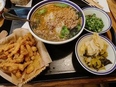 -云阿蛮云南生烫牛肉米线(奉贤路店)