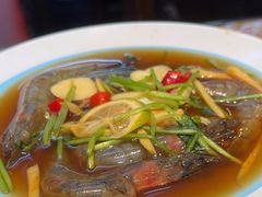 -喝丢一只鞋海鲜烧烤·海肠捞饭(市场店)