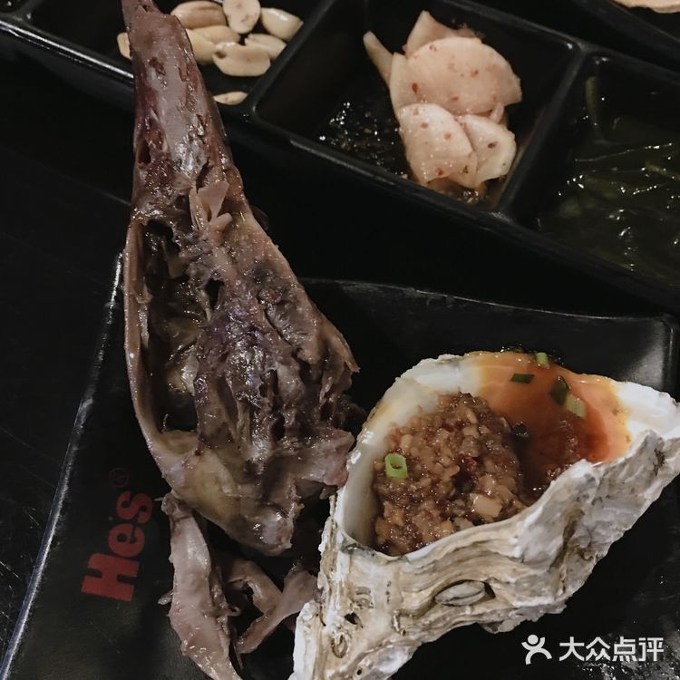 麻辣鲜香，连吃3只不撒手的就是她啦！