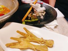 -沪小胖小龙虾(淮海中路旗舰店)