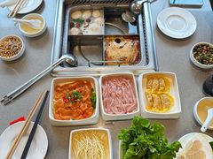 -海底捞火锅(方圆荟店)