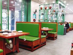 卡座-满兴咱妈烀饼铁锅炖(兰州北街店)