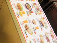 -李先生牛肉面大王(上海站南广场店)