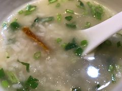 -马路边上·小海鲜烧烤(八一路店)