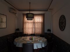 包厢-茸梅路右拐龙虾-农家菜(松江店)