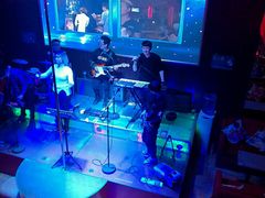 -摆渡酒吧(后海店)